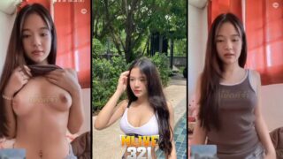 สาวน้อยน่ารัก ทรงดีนมอย่างสวย มาโชว์นมหน้ากล้องเงี่ยนหีมากสงสัยวัยนี้อยากโดนเย็ดน่าโดนจัดสักรอบจะได้หายเงี่ยน xxx porn